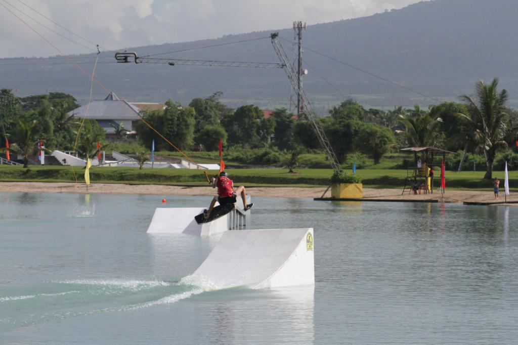 wwa wakeparks worlds